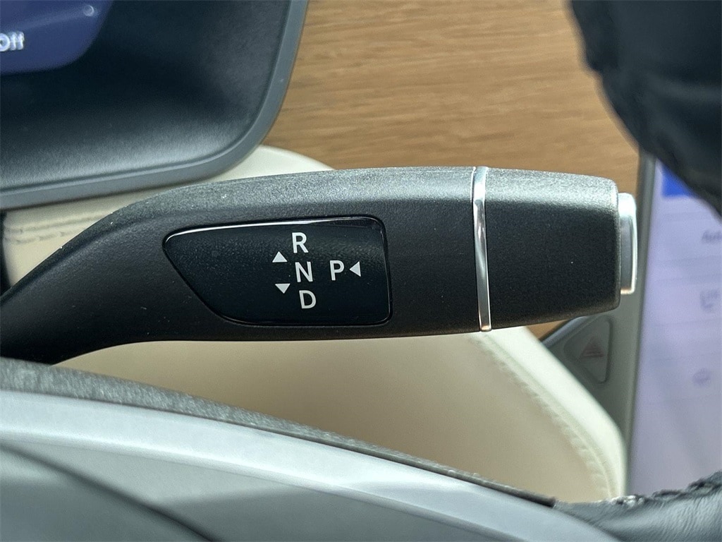 Thumbnail: 2020 Tesla Model X - 18