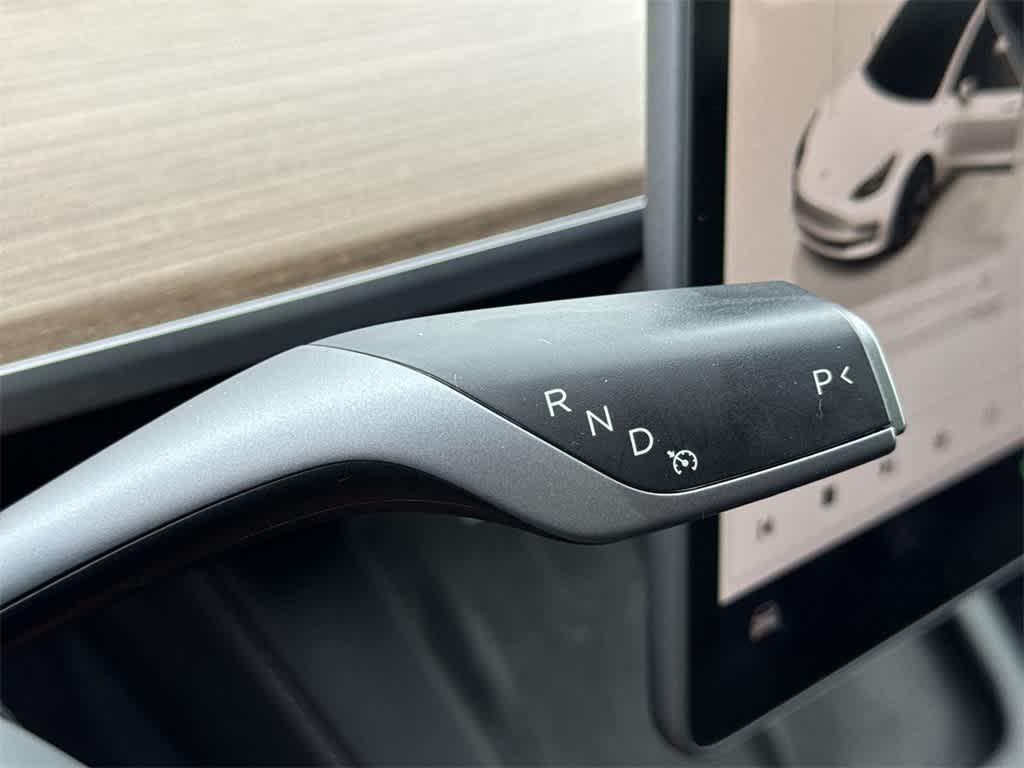 Thumbnail: 2023 Tesla Model 3 - 17