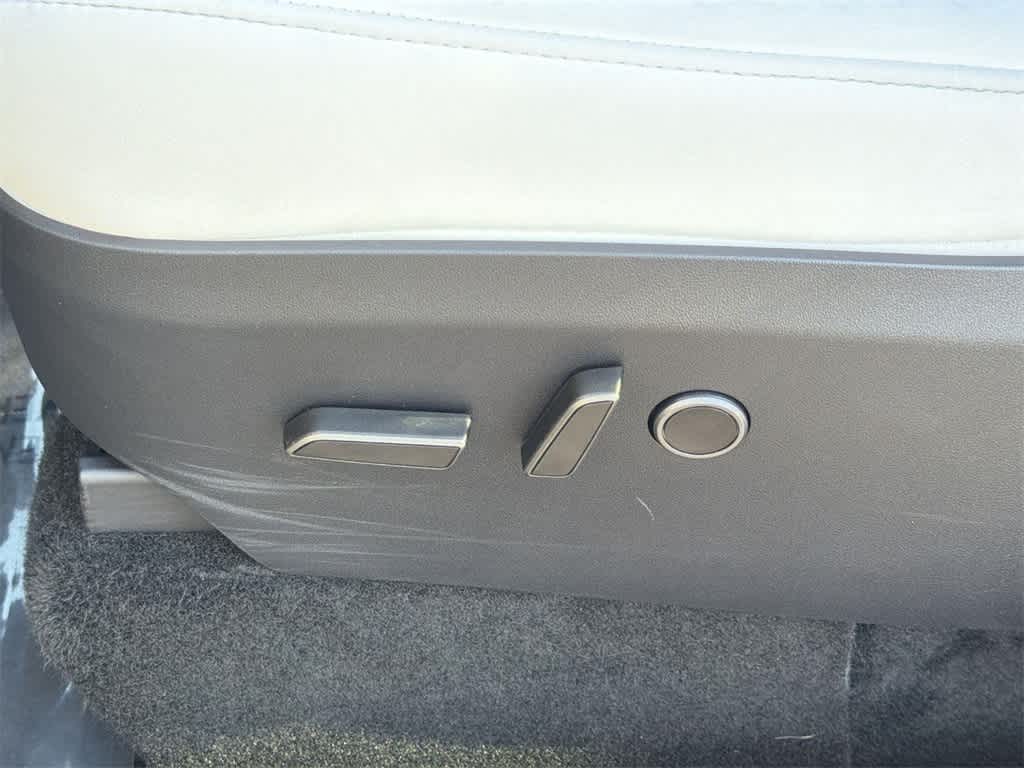 Thumbnail: 2024 Tesla Model Y - 27