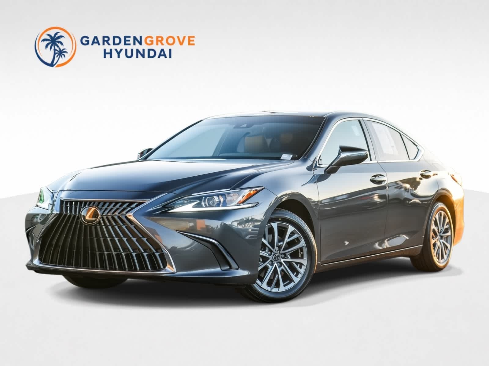 2025 Lexus ES