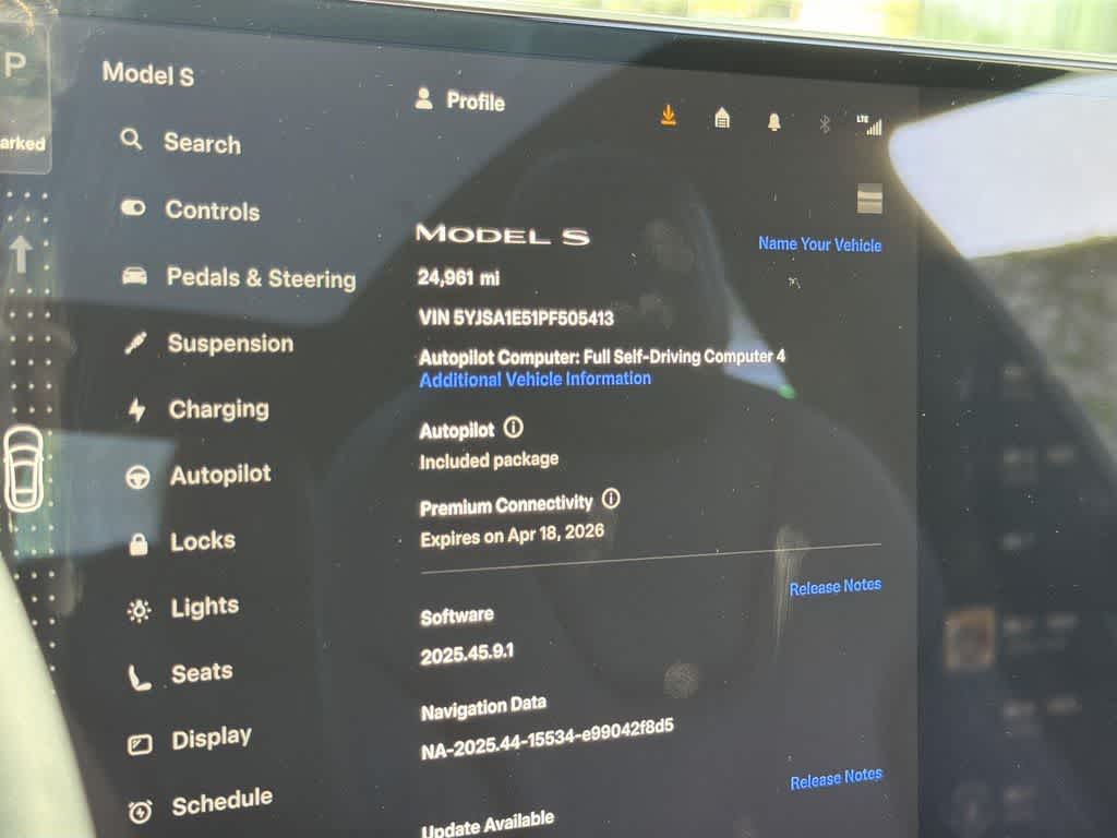 Thumbnail: 2023 Tesla Model S - 20