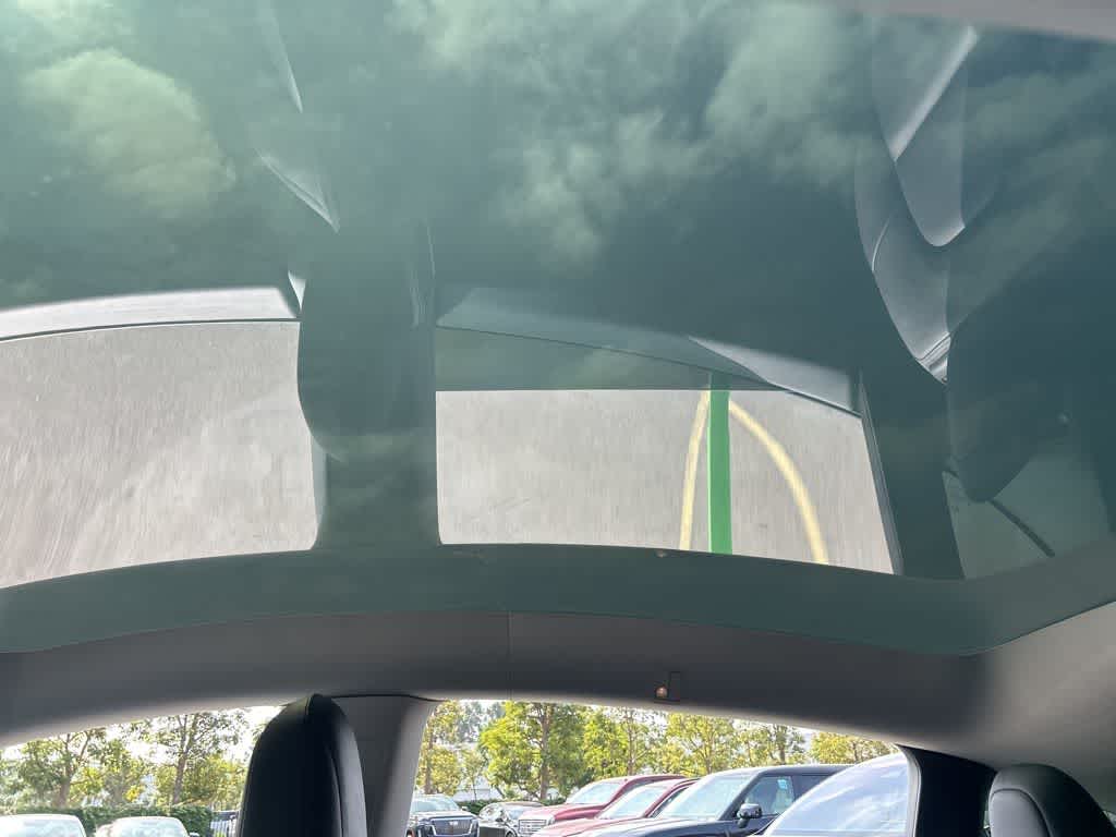 Thumbnail: 2021 Tesla Model Y - 8