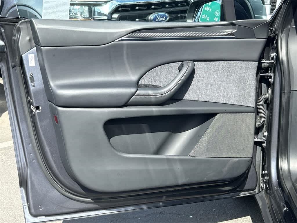 Thumbnail: 2022 Tesla Model X - 24