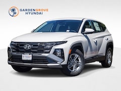 SUV Hyundai Tucson SE con tracción delantera, 2026