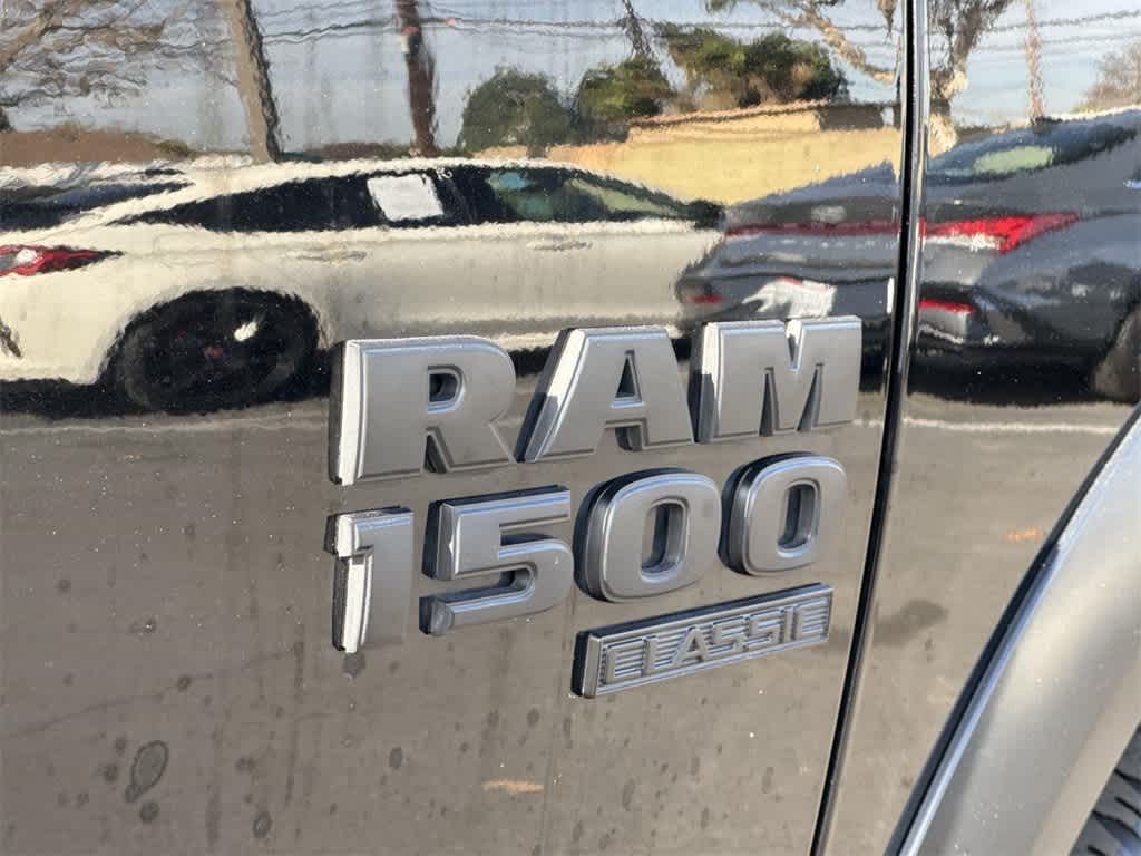 Thumbnail: 2024 RAM 1500 Classic - 31