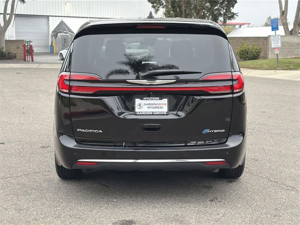 Thumbnail: 2024 Chrysler Pacifica - 5