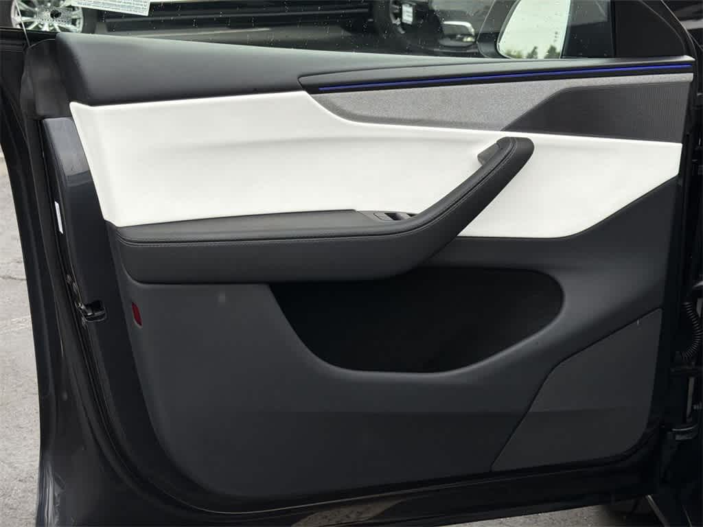 Thumbnail: 2026 Tesla Model Y - 23