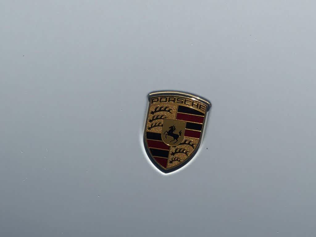 Thumbnail: 2023 Porsche Taycan - 8