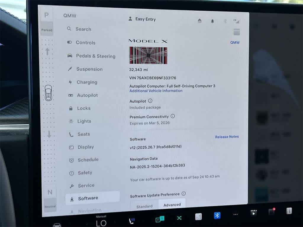 Thumbnail: 2022 Tesla Model X - 21