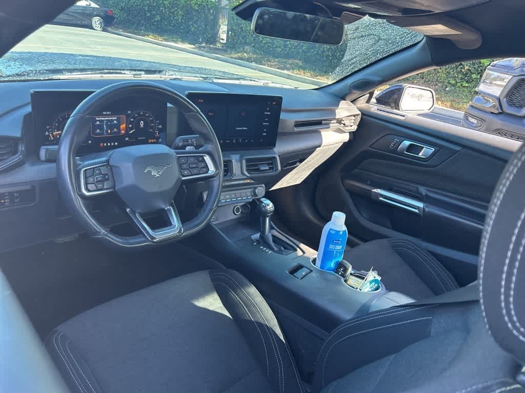 Thumbnail: 2025 Ford Mustang - 6