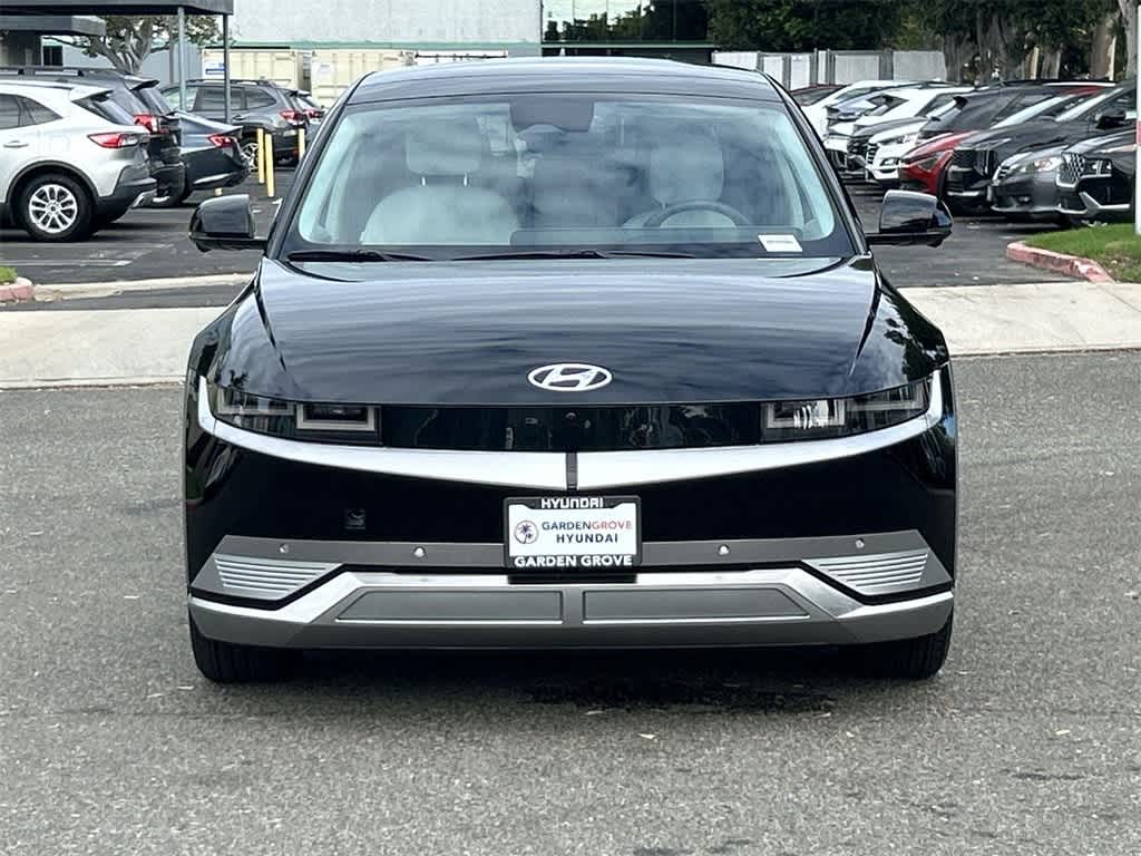 2024 Hyundai Ioniq 5 Limited photo 2