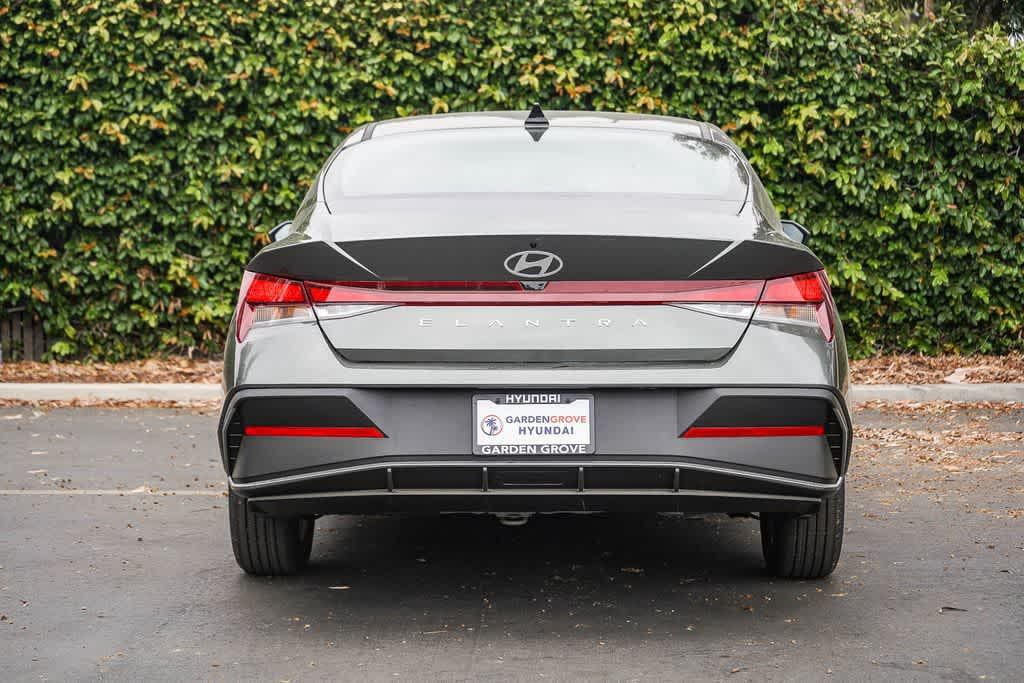 Thumbnail: 2026 Hyundai Elantra - 5