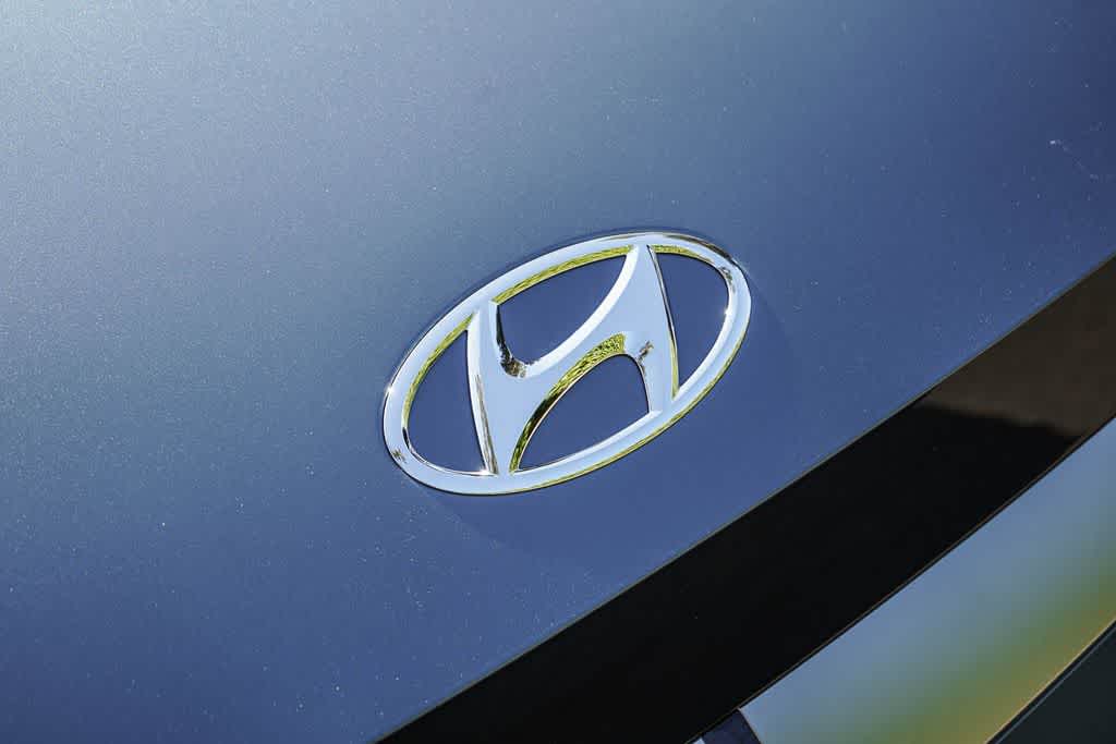Thumbnail: 2024 Hyundai Ioniq 5 - 11