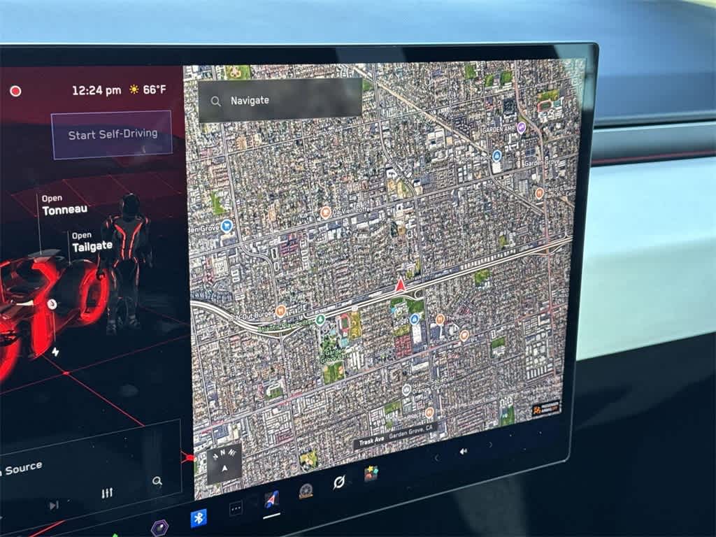 Thumbnail: 2024 Tesla Cybertruck - 15