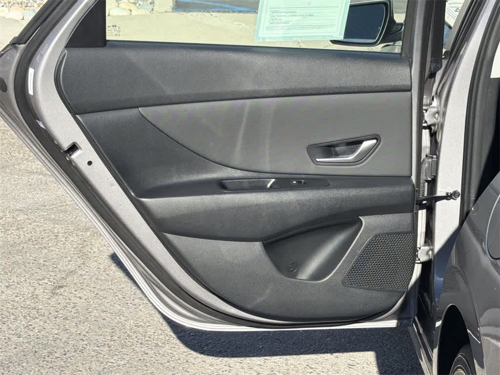 Thumbnail: 2025 Hyundai Elantra - 30