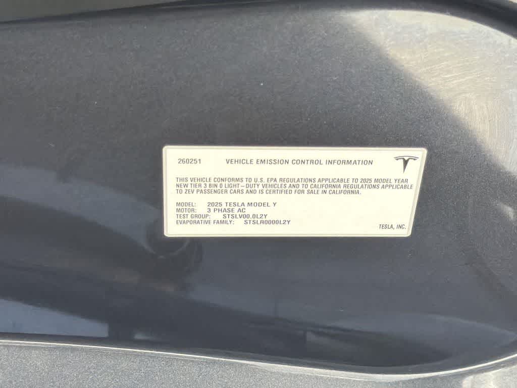 Thumbnail: 2025 Tesla Model Y - 9