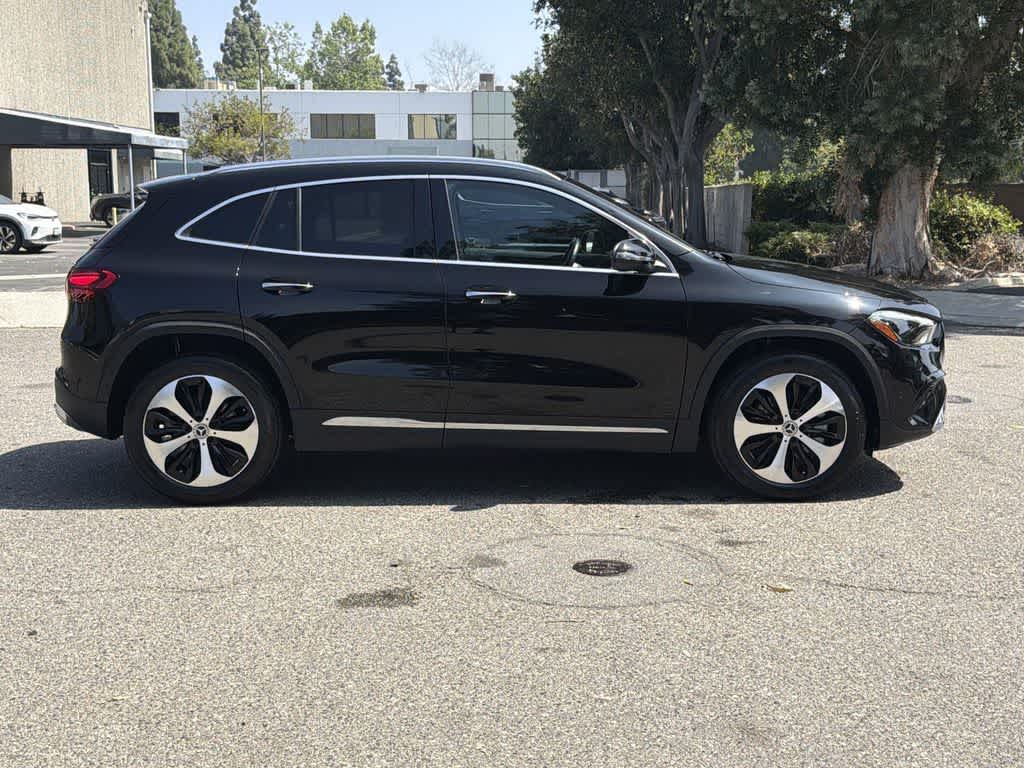 Thumbnail: 2025 Mercedes-Benz GLA - 7