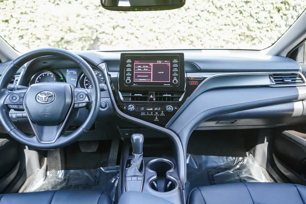 Thumbnail: 2024 Toyota Camry - 11