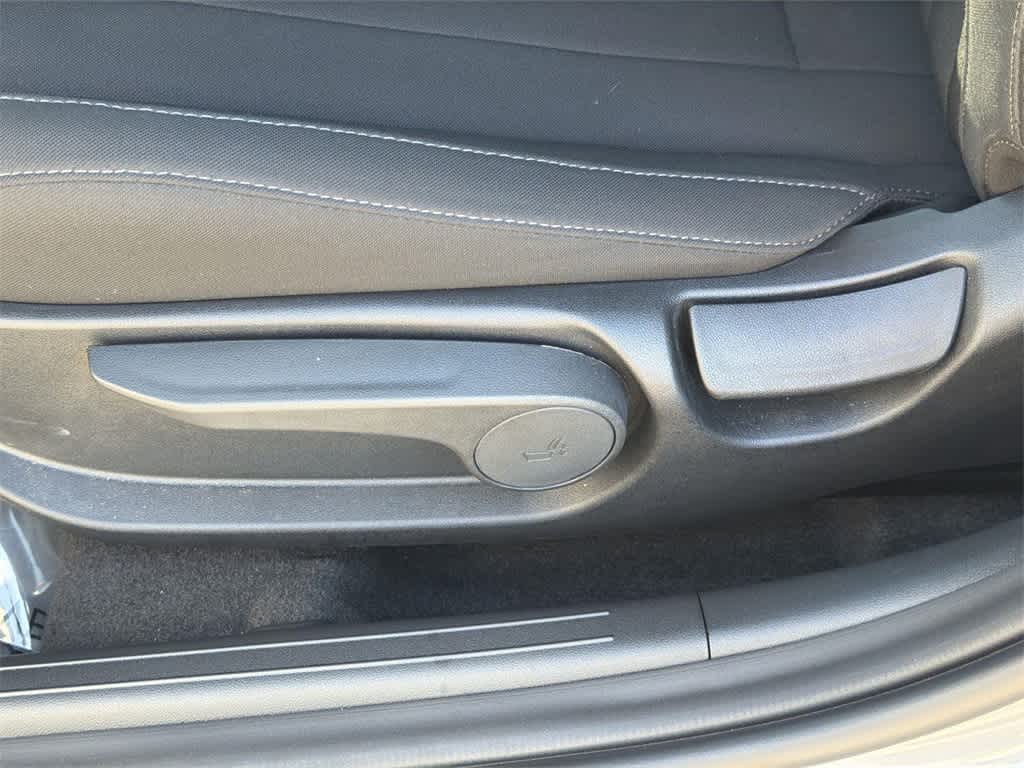 Thumbnail: 2025 Hyundai Elantra - 28