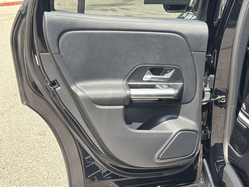 Thumbnail: 2025 Mercedes-Benz GLA - 27