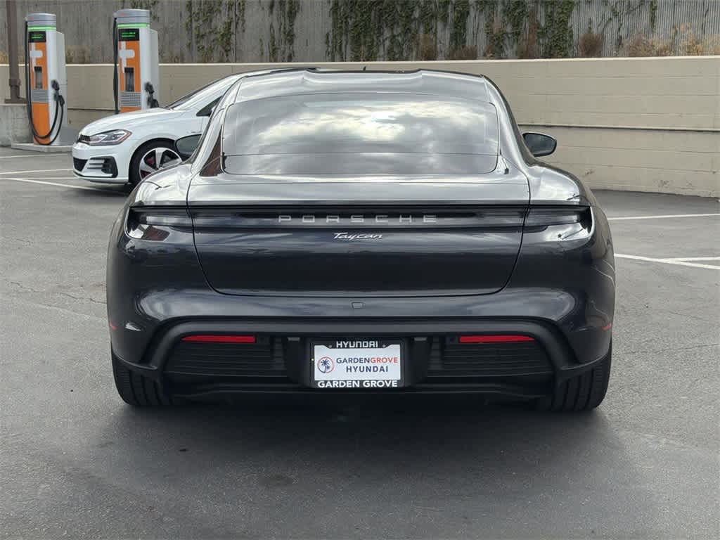 Thumbnail: 2022 Porsche Taycan - 5