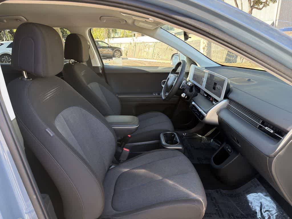 Thumbnail: 2024 Hyundai Ioniq 5 - 33