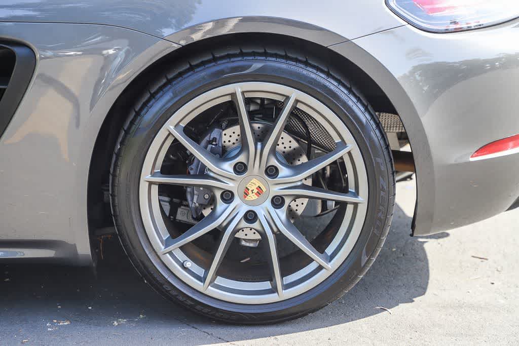 Thumbnail: 2021 Porsche 718 Cayman - 11