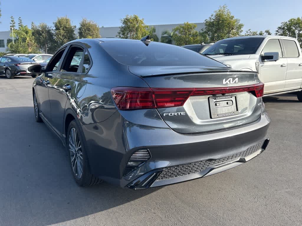 Thumbnail: 2024 Kia Forte - 4