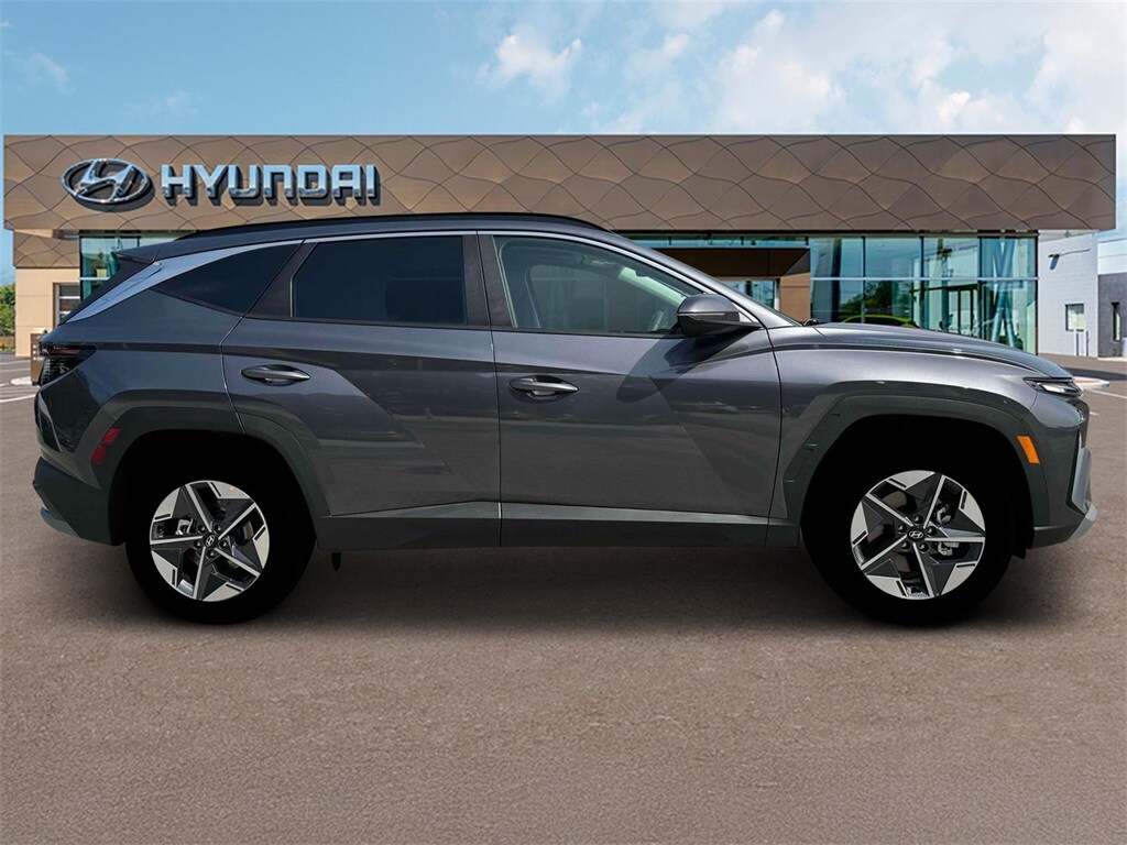 Thumbnail: 2025 Hyundai Tucson - 9