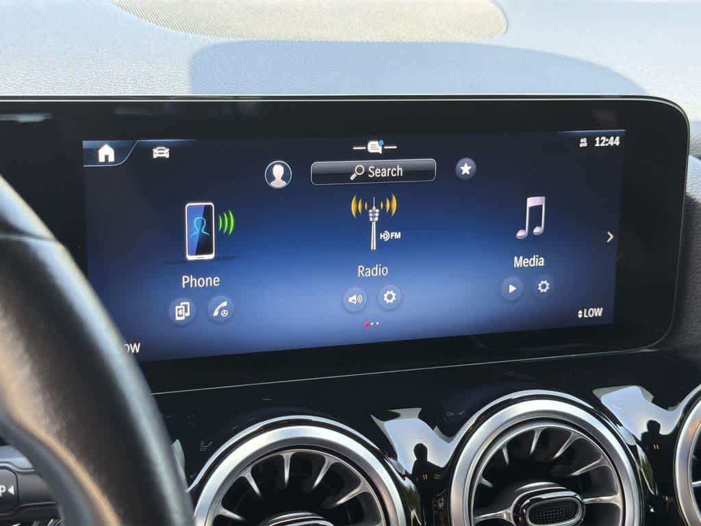 Thumbnail: 2025 Mercedes-Benz GLA - 15