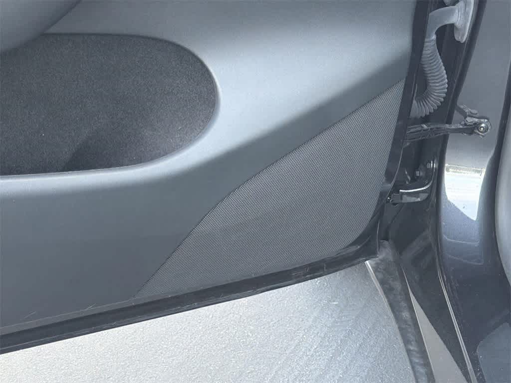 Thumbnail: 2024 Tesla Model Y - 25