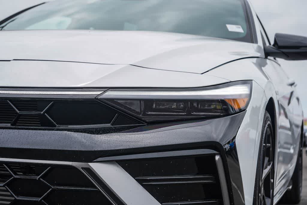 Thumbnail: 2026 Hyundai Elantra - 10