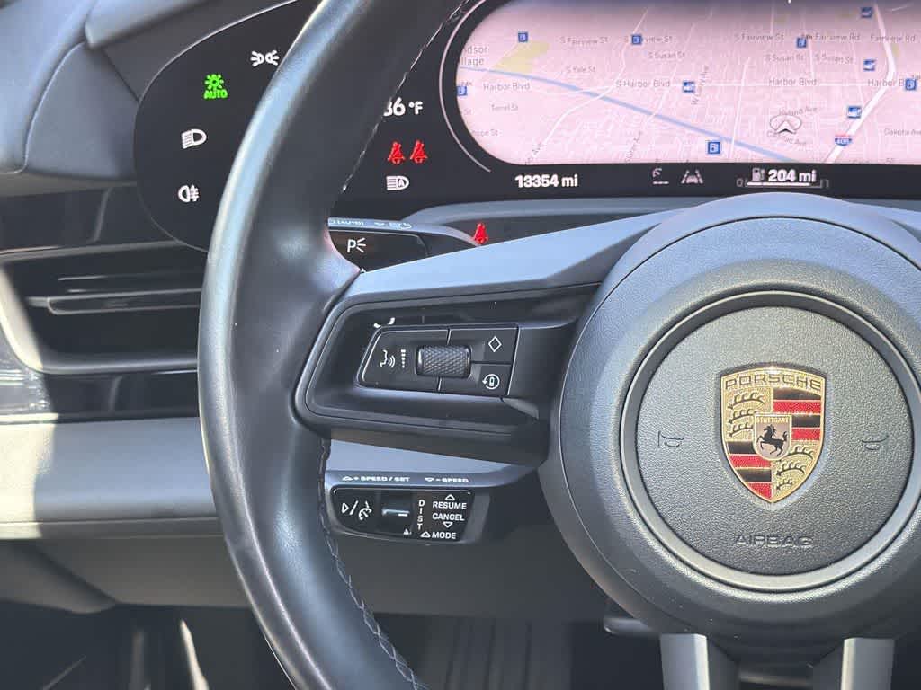 Thumbnail: 2023 Porsche Taycan - 14