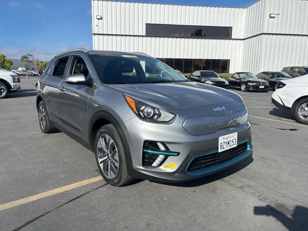 Used 2022 Kia Niro EX with VIN KNDCC3LG3N5142240 for sale in Garden Grove, CA