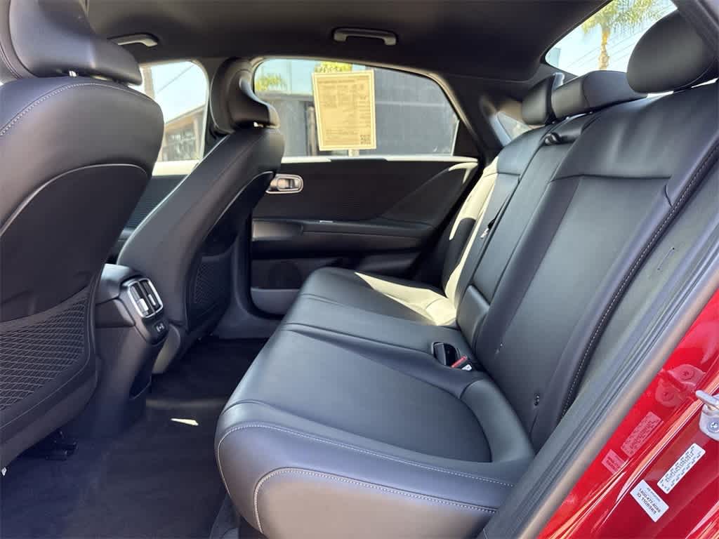 Thumbnail: 2025 Hyundai Ioniq 6 - 29