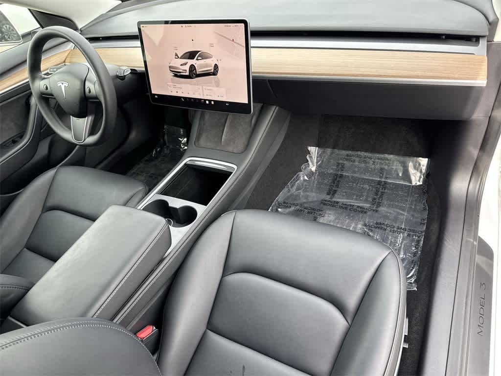 Thumbnail: 2023 Tesla Model 3 - 43