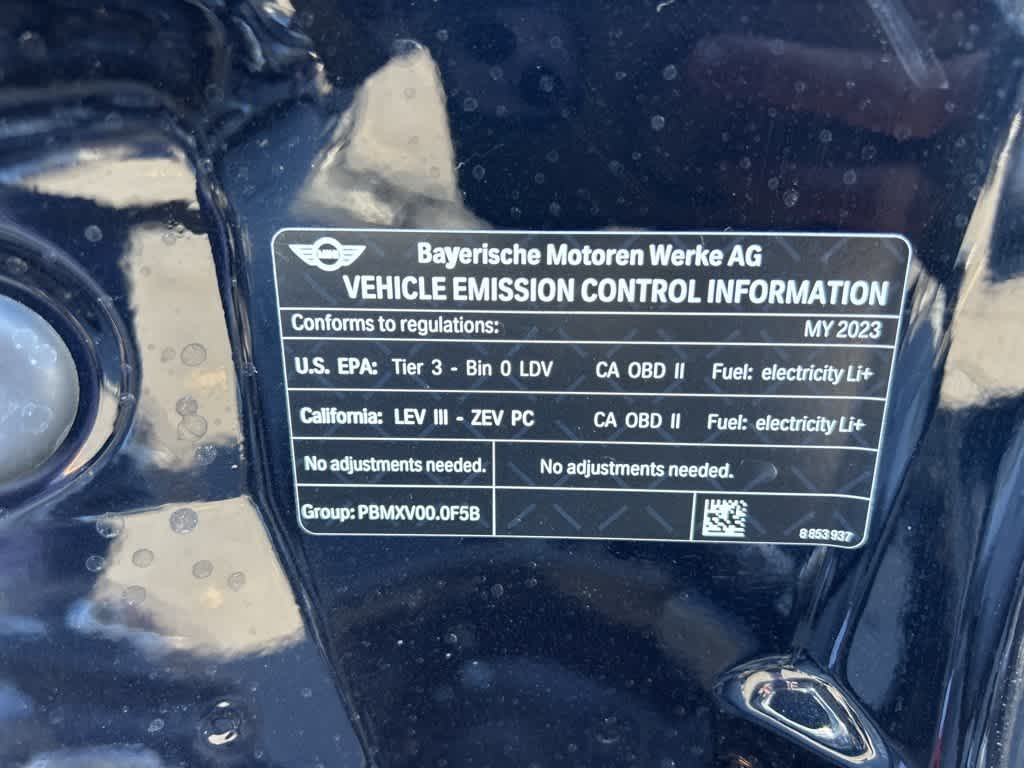 Thumbnail: 2023 MINI Cooper Hardtop - 7