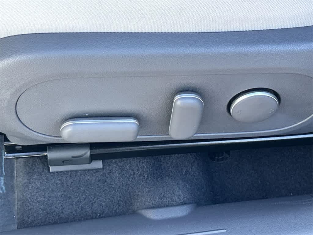 Thumbnail: 2025 Hyundai Kona - 40