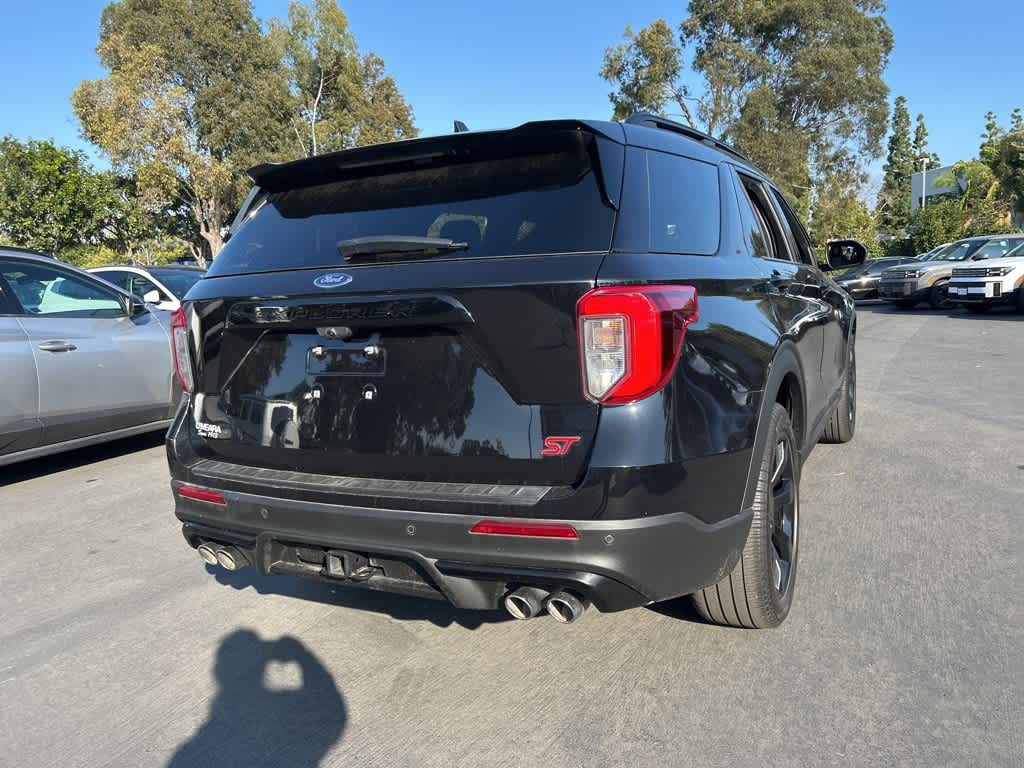 Thumbnail: 2023 Ford Explorer - 3