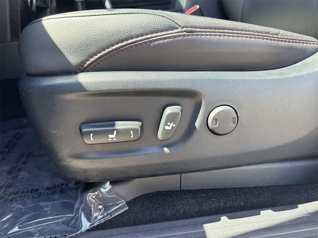 Thumbnail: 2024 Toyota 4Runner - 34