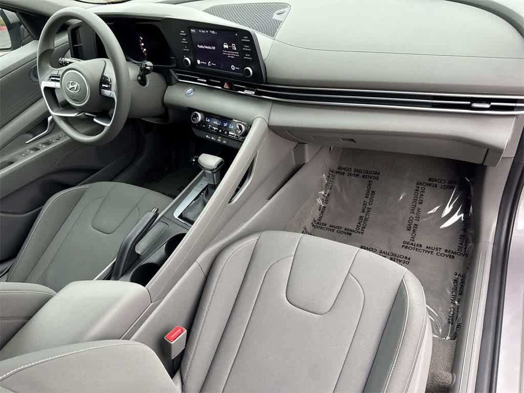 Thumbnail: 2023 Hyundai Elantra - 41