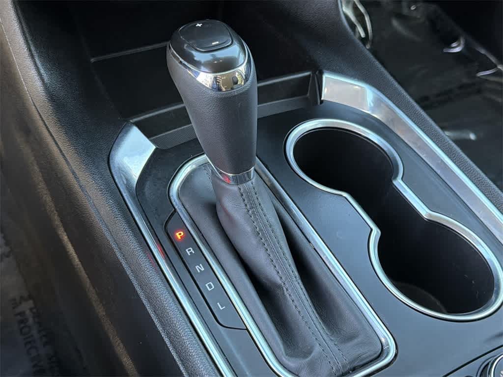 Thumbnail: 2019 Chevrolet Traverse - 17