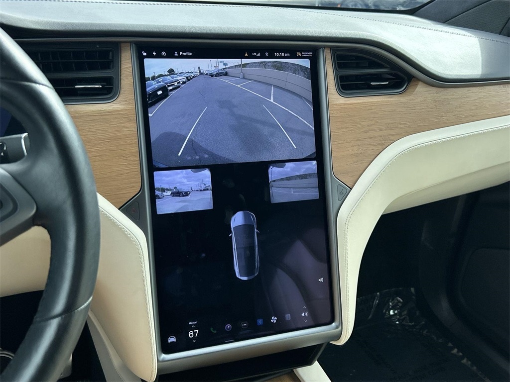 Thumbnail: 2020 Tesla Model X - 19