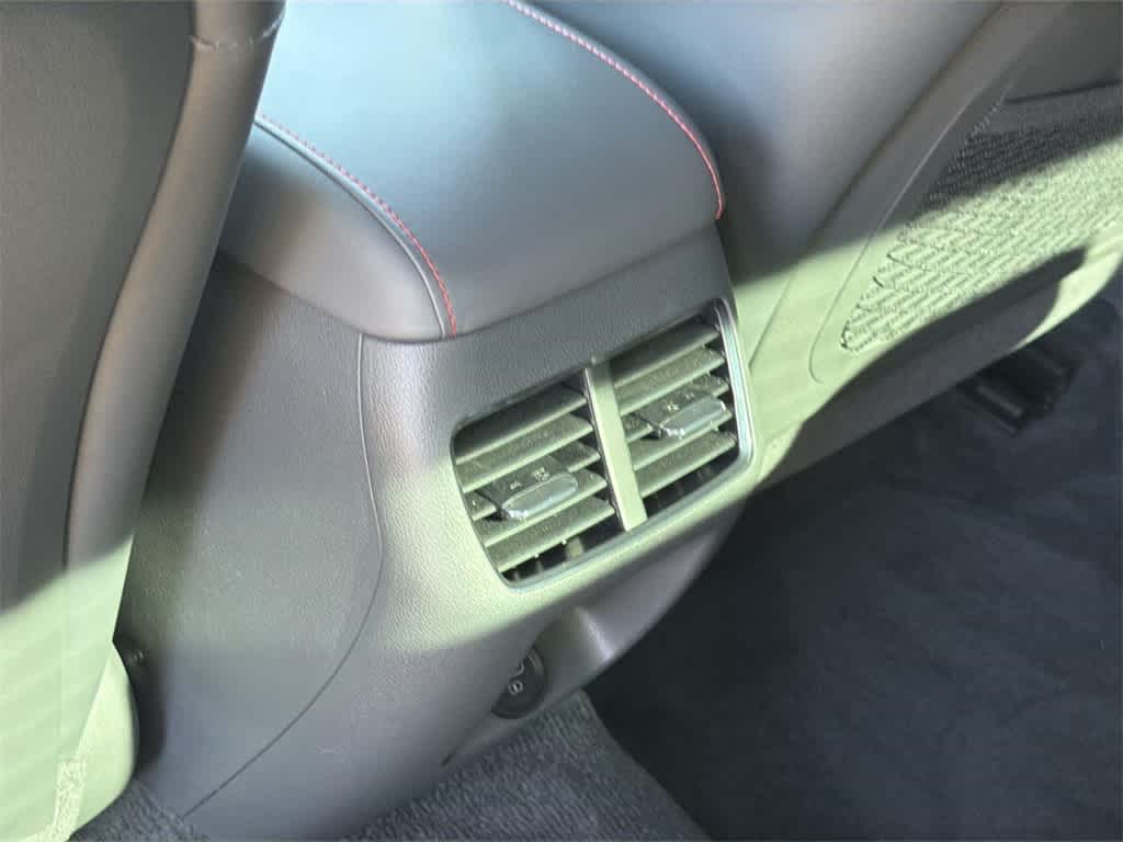 Thumbnail: 2023 Hyundai Sonata - 32