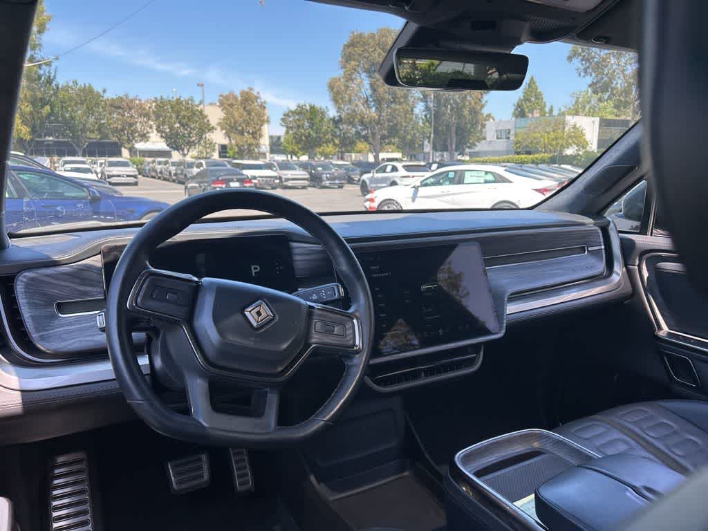 Thumbnail: 2022 Rivian R1T - 7