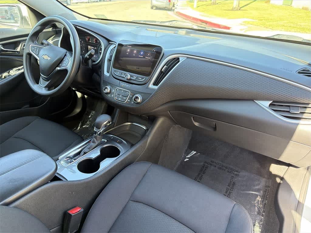 Thumbnail: 2024 Chevrolet Malibu - 43