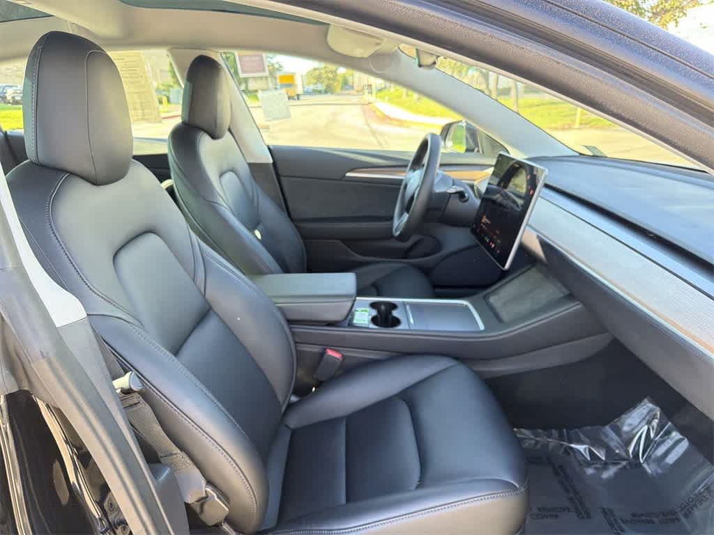 Thumbnail: 2022 Tesla Model 3 - 40