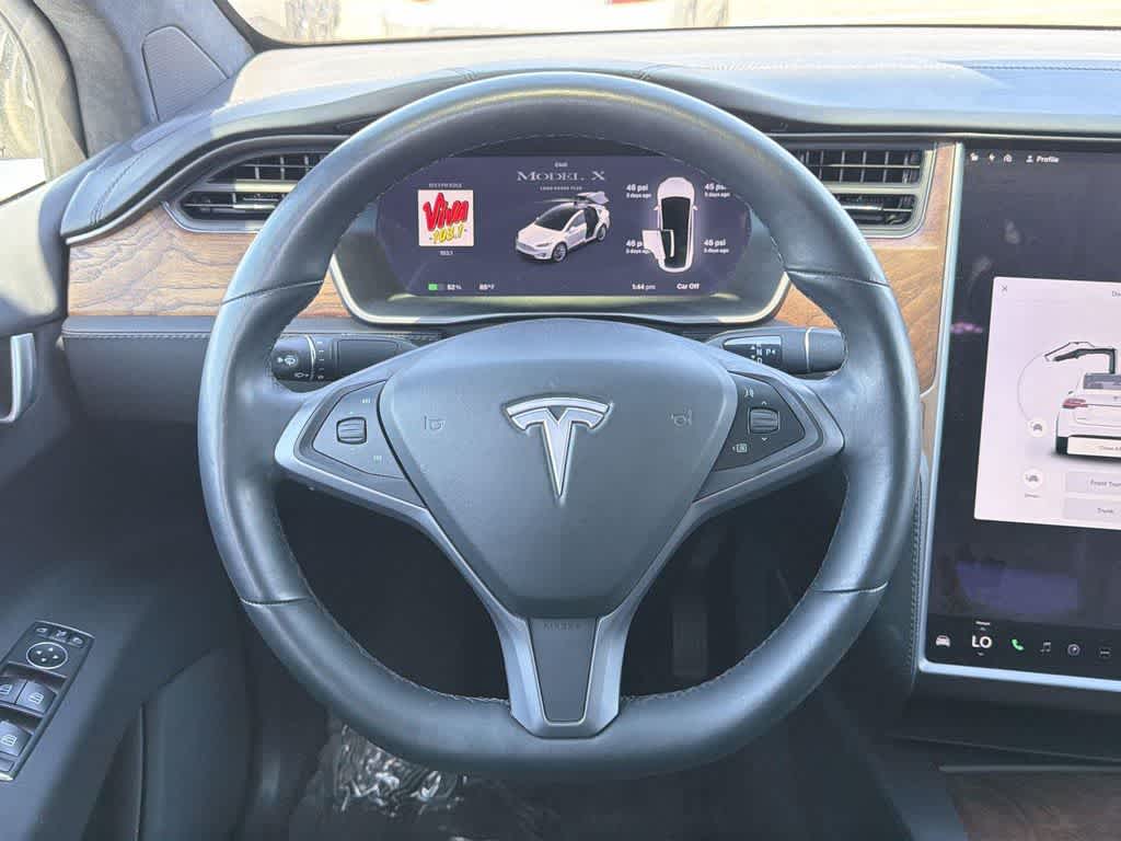 Thumbnail: 2020 Tesla Model X - 13