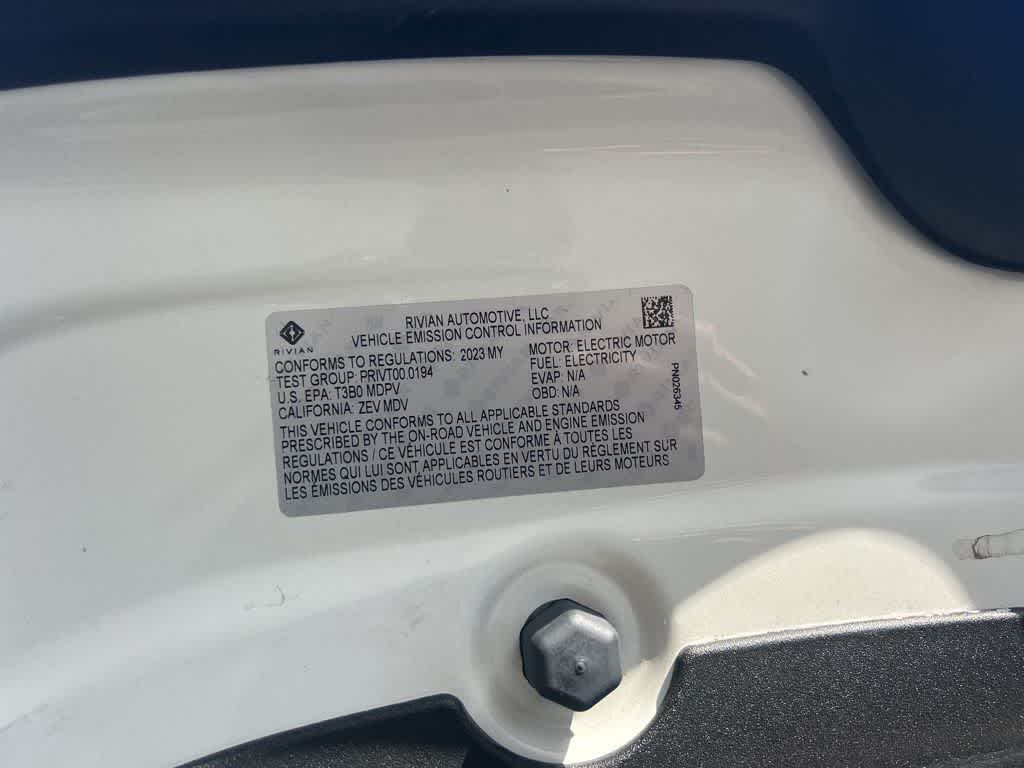 Thumbnail: 2023 Rivian R1S - 10