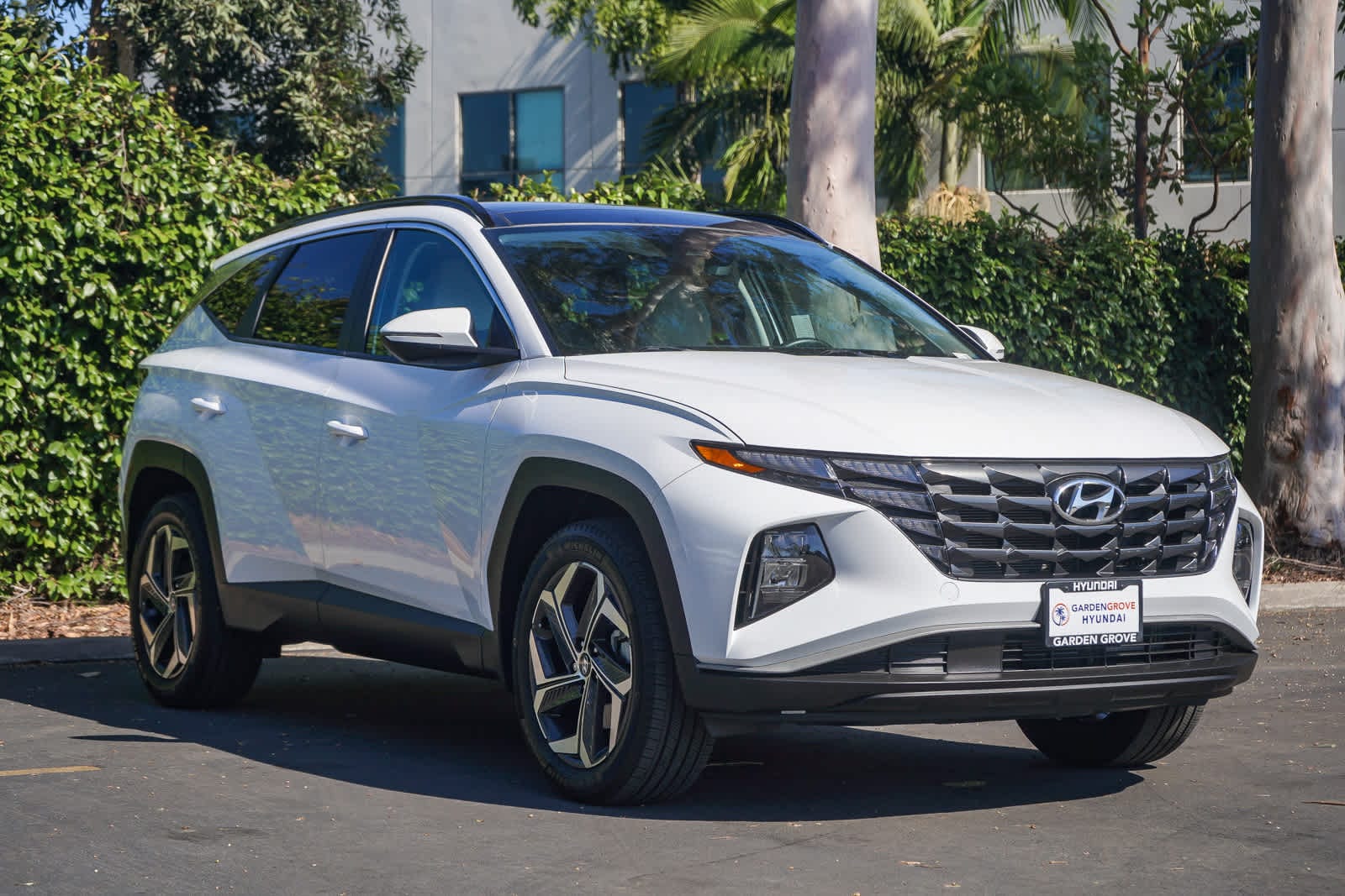 Thumbnail: 2023 Hyundai Tucson - 3